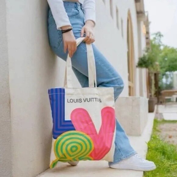 Louis Vuitton NEW 2022 Shenzhen Exhibition Limited Edition Canvas Eco… - Picture 1 of 2